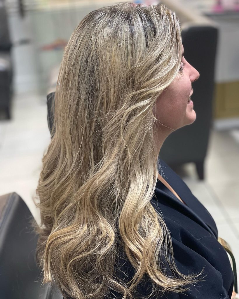 Hair Salon at Vane's Hair Styling & Spa in Miami, FL