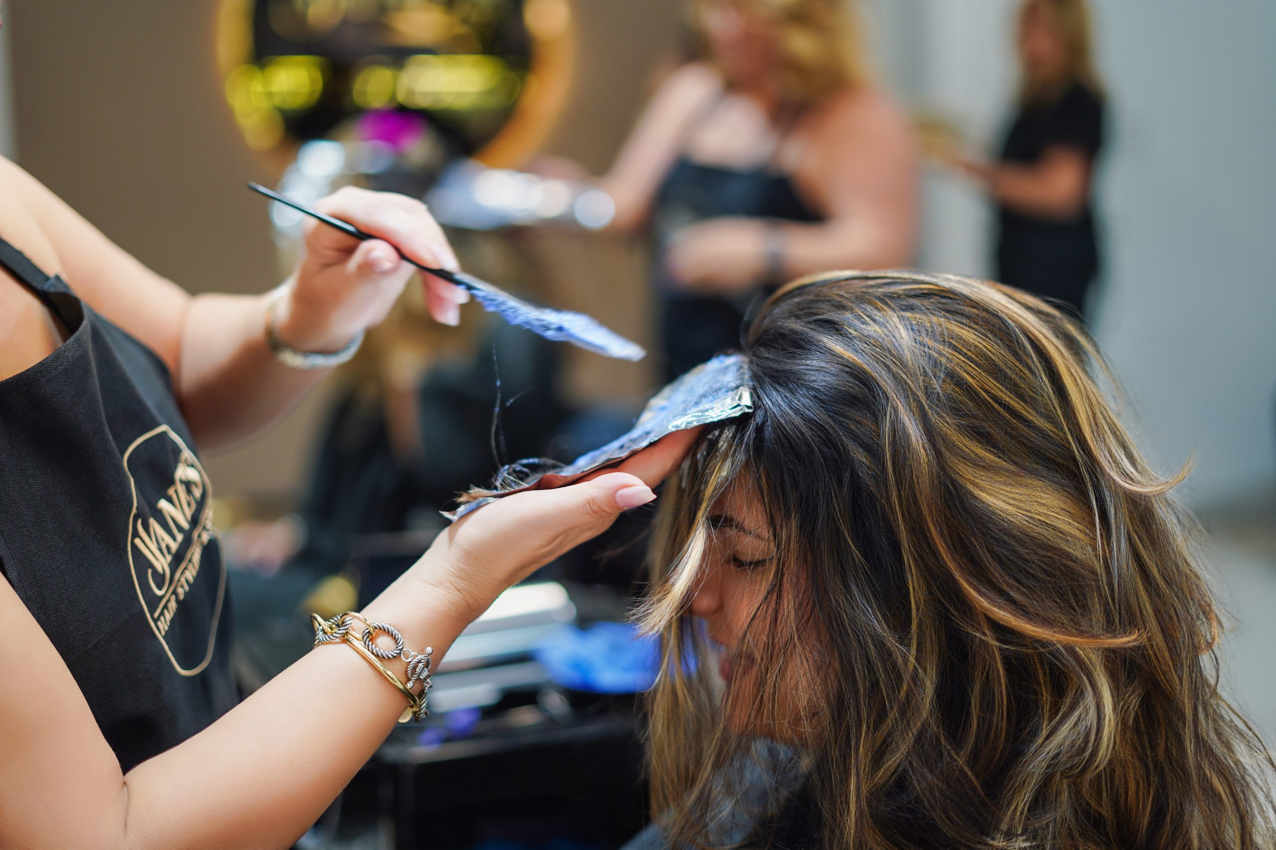 Hair Salon at Vane's Hair Styling & Spa in Miami, FL